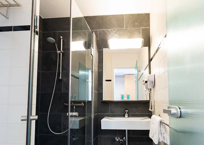 فندق Bastion زوتامير