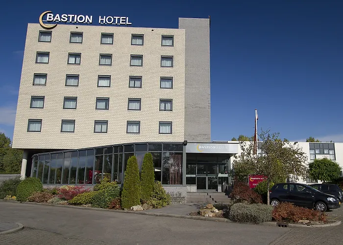 Hotel Bastion 3*